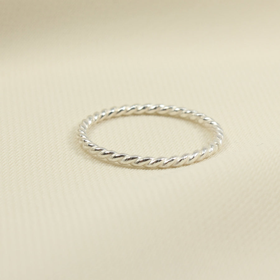 Silver Twist Ring